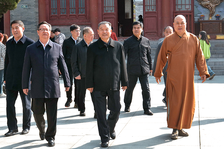 李兴旺一行到西安市大兴善寺调研(图1)