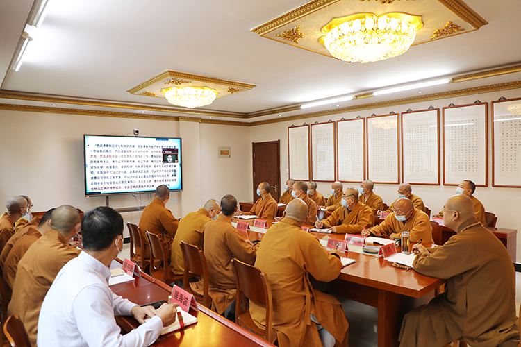 法门寺佛学院召开思政课教育提升工作座谈会(图2)