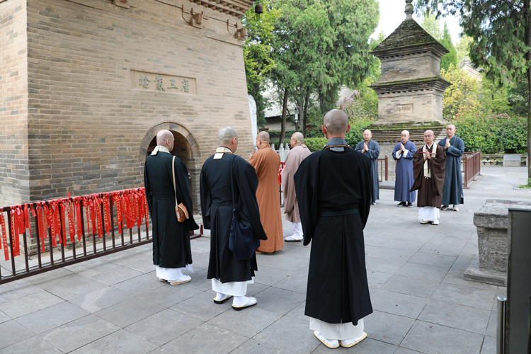 日本佛教代表团来陕交流访问(图5)