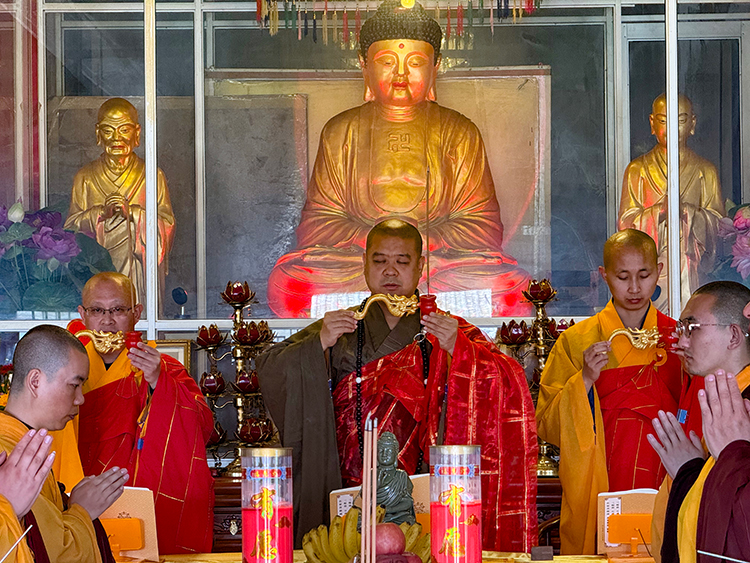 法门寺佛学院赴麟游青莲寺传授在家菩萨戒(图2)