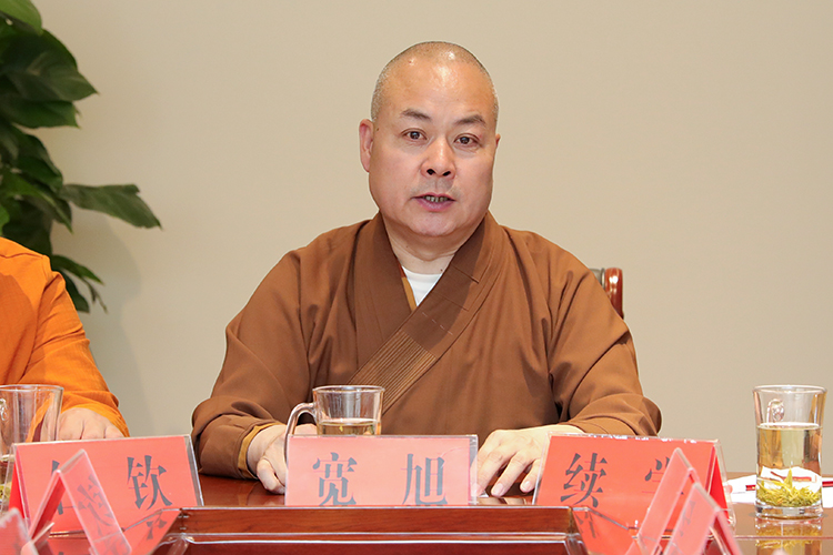 整治“灵修”乱象与建立文化自信