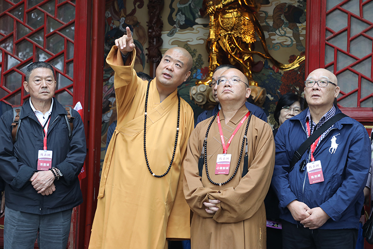 佛光山心保和上一行来法门寺参访(图1)