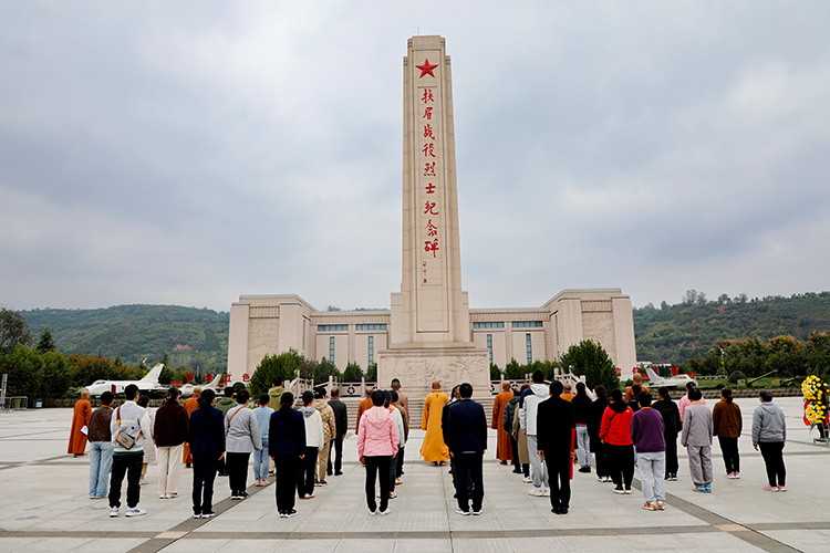 陕西省佛教协会第七期骨干居士培训班在法门寺佛学院开班(图4)
