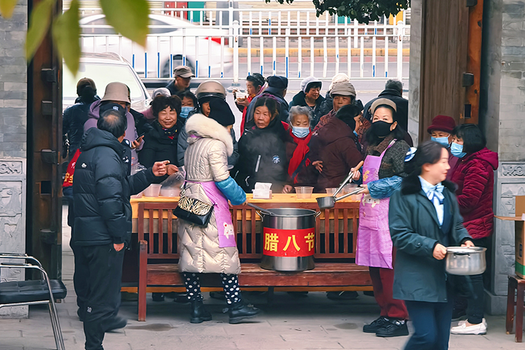 陕西省各寺院启建甲辰年释迦如来成道祝圣祈福法会暨腊八施粥活动(图32)