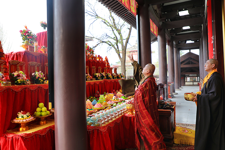 法门寺乙巳年护国息灾祈福超荐无遮华严胜会道场圆满
