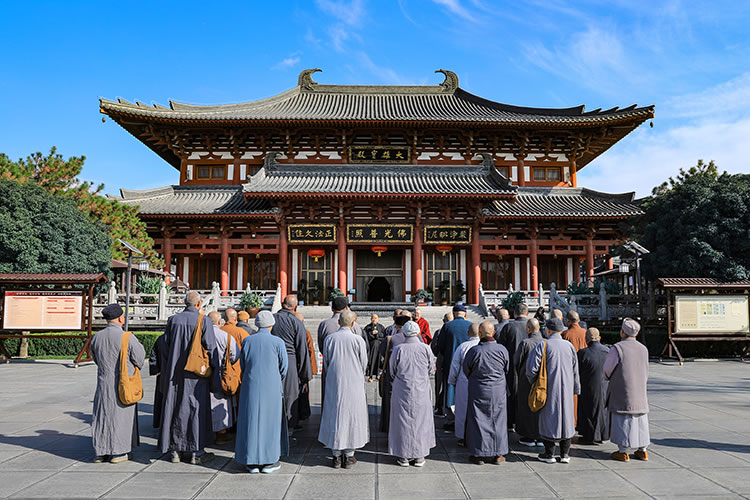 西安广仁寺2025年终南山供僧活动(图1)