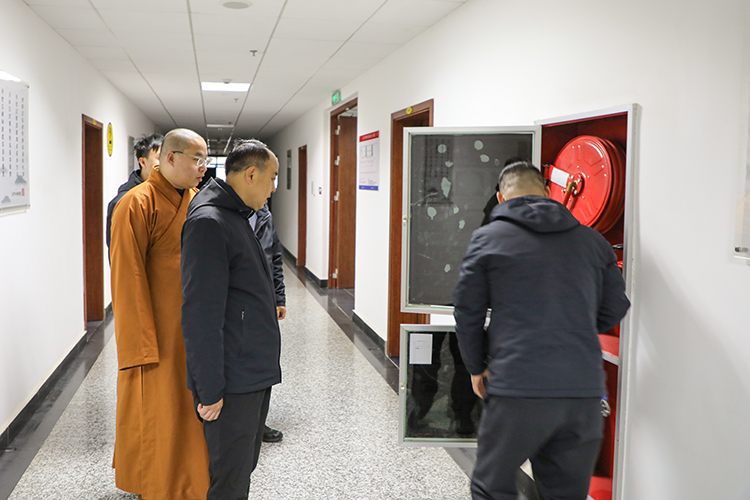 法门寺佛学院组织开展安全检查工作(图2)