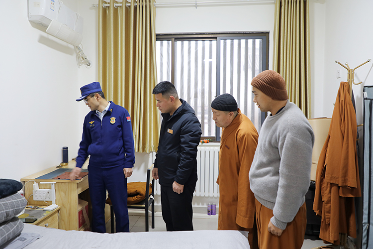 法门寺佛学院开展2026年春季学期开学前消防安全检查(图1)