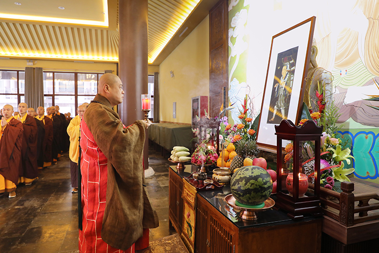 法门寺佛学院举行“纪念玄奘大师圆寂1362周年追思赞颂”(图4)