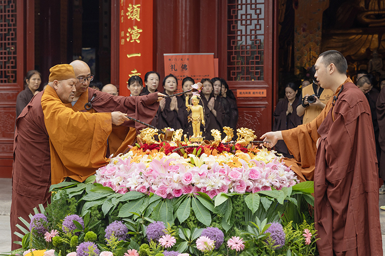 恭迎释迦如来圣诞——陕西各寺院举办浴佛祈福法会(图18)