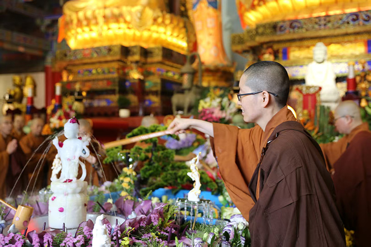 恭迎释迦如来圣诞——陕西各寺院举办浴佛祈福法会(图27)
