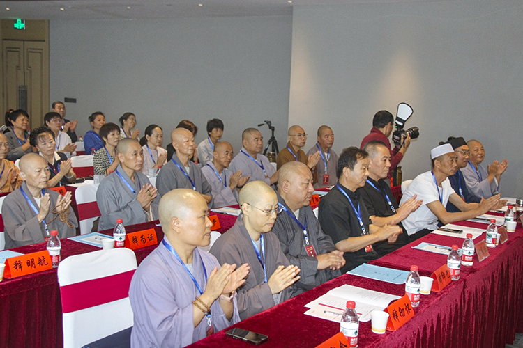 兴平市佛教协会第二次代表会议圆满召开(图3)