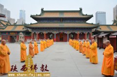 各国代表参访大兴善寺